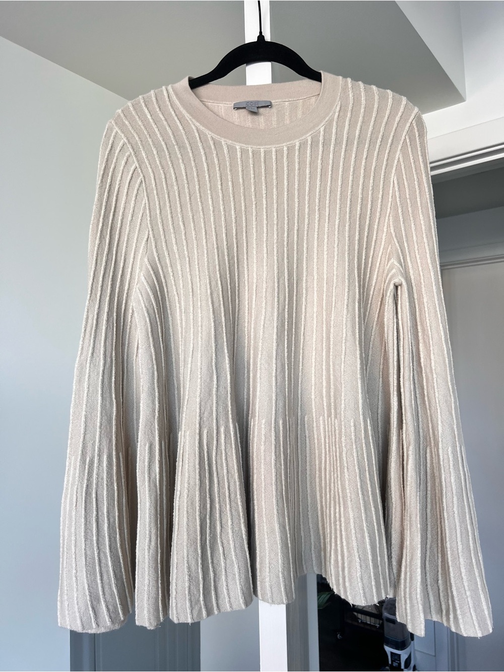 COS Neutral Wool Blend Textured Swing Sweater Cream Size M